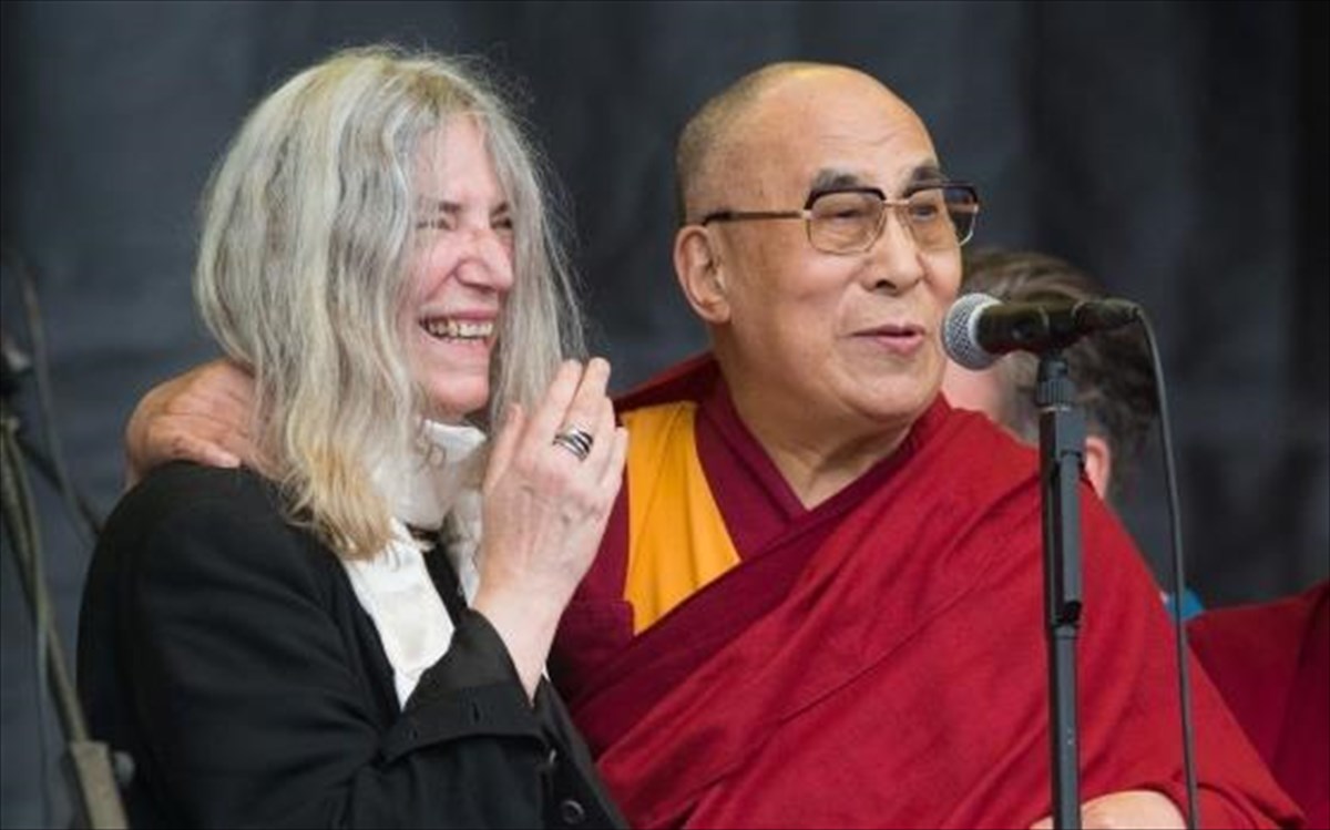 patti-smith-dalai-lama