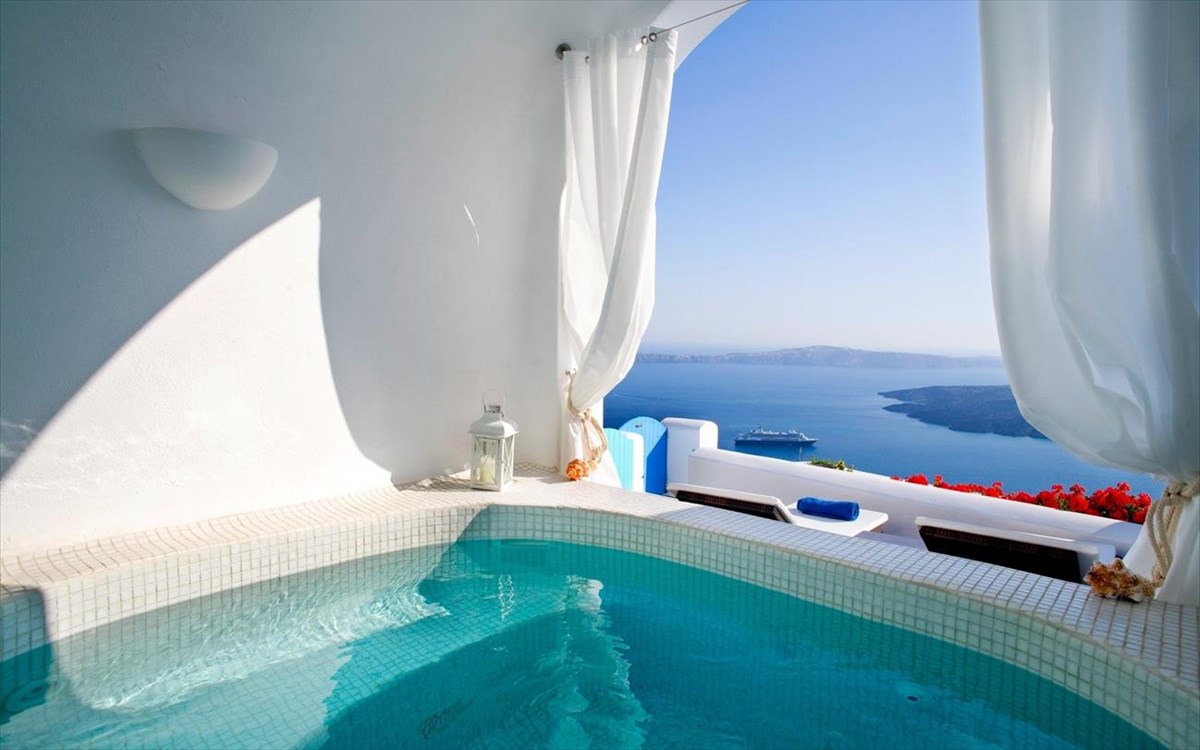 dreams-luxury-suites