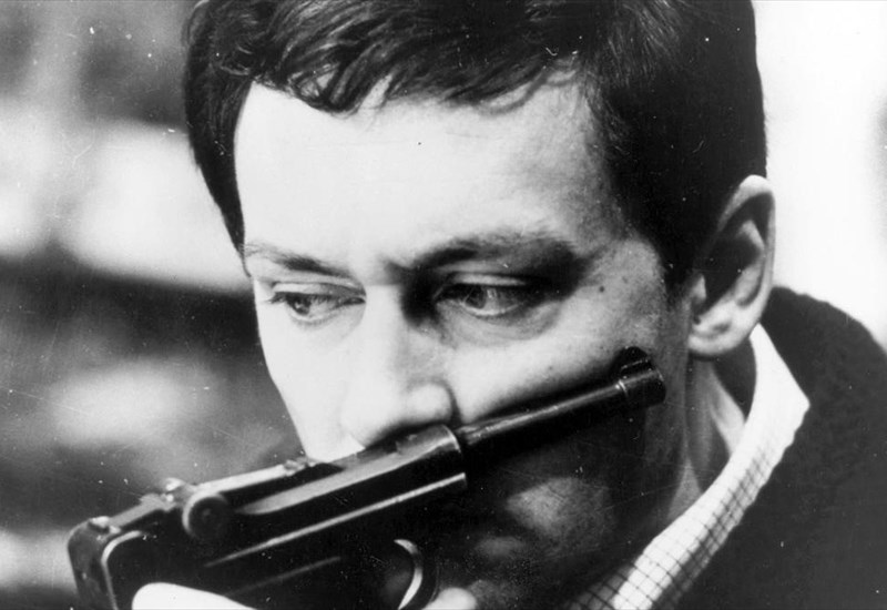 Η ΦΛΟΓΑ ΠΟΥ ΤΡΕΜΟΣΒΗΝΕΙ