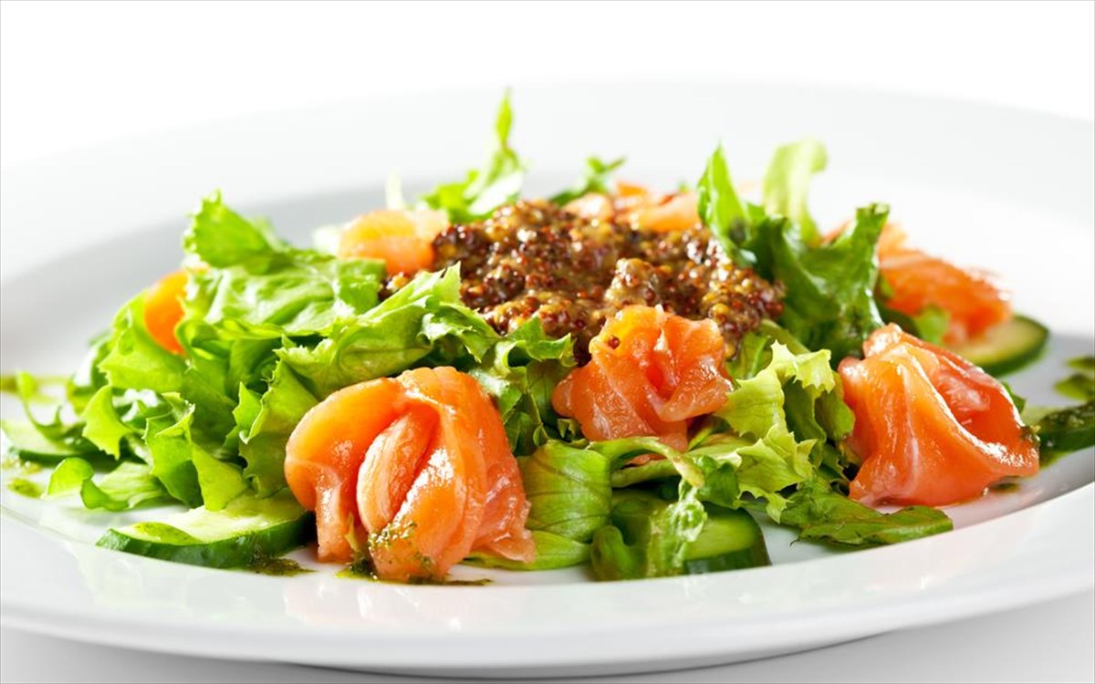 prasini salata solomos | Lamianow.gr