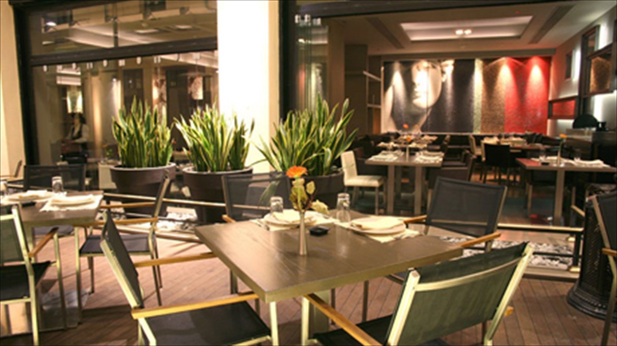 pasaji-nostimo-perasma-sto-athinaiko-kentro