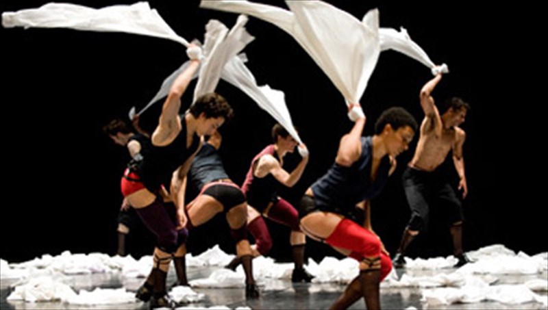 xoreutiko-antartiko-apo-ton-alain-mpufar