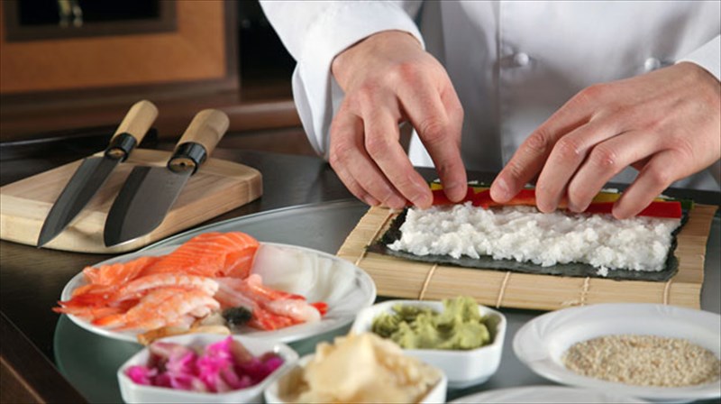 anoikste-fuki-kai-dokimaste-uramaki