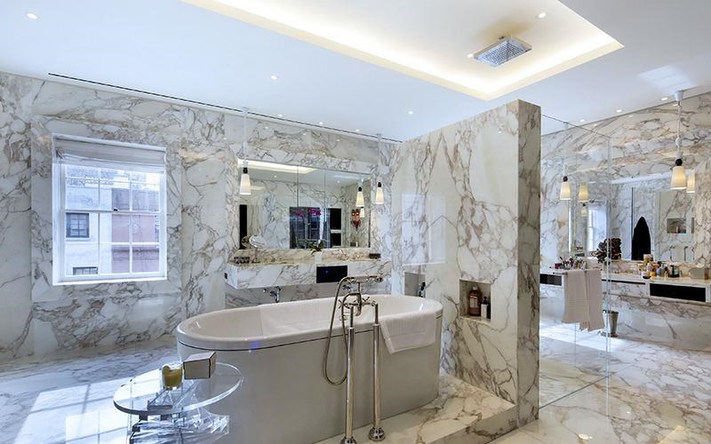 poios-thelei-na-meinei-sto-spiti-tis-meryl-streep