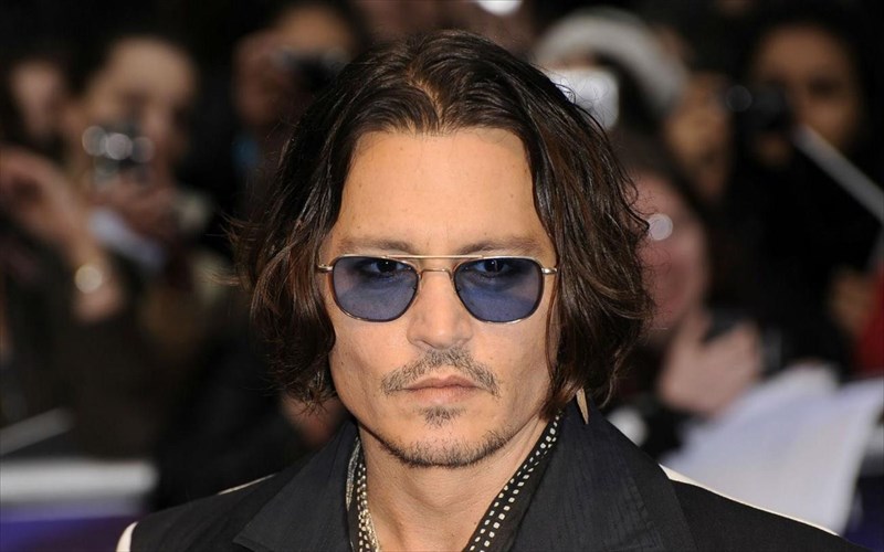 ti-tha-sumbouleue-o-Johnny-depp-ton-neotero-eauto-tou-parata-ti-showbiz-Johnny-depp-ton-neotero-eauto-tou-parata-ti-showbiz