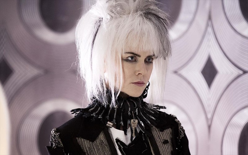 mathimata-koinonikis-sumperiforas-apo-tin-eksogiini-pank-nicole-kidman