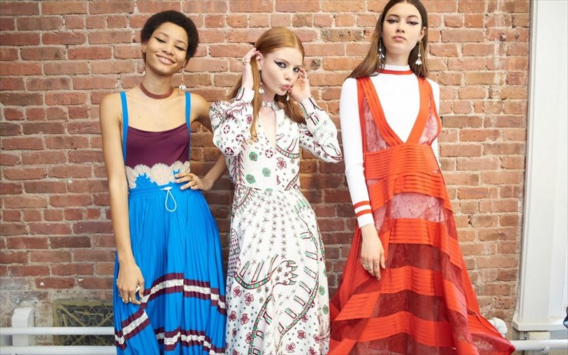 pente-paratiriseis-gia-to-teleutaio-soou-tou-valentino