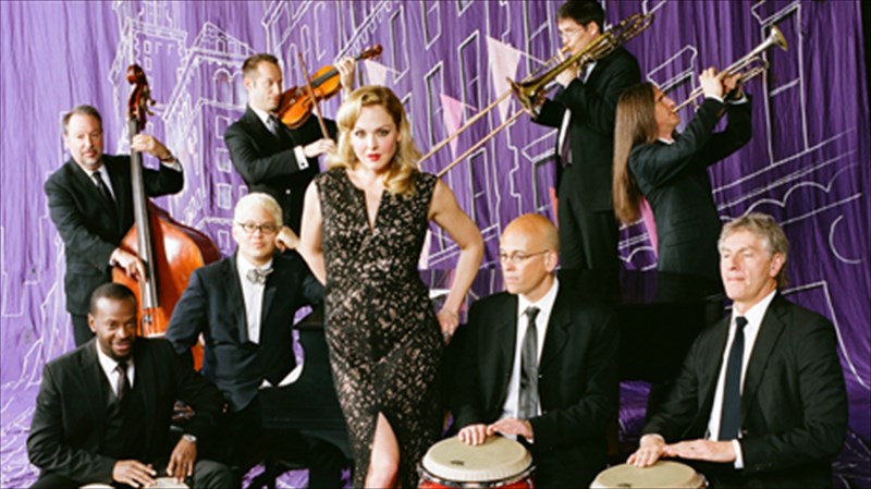 who-is-who-pink-martini