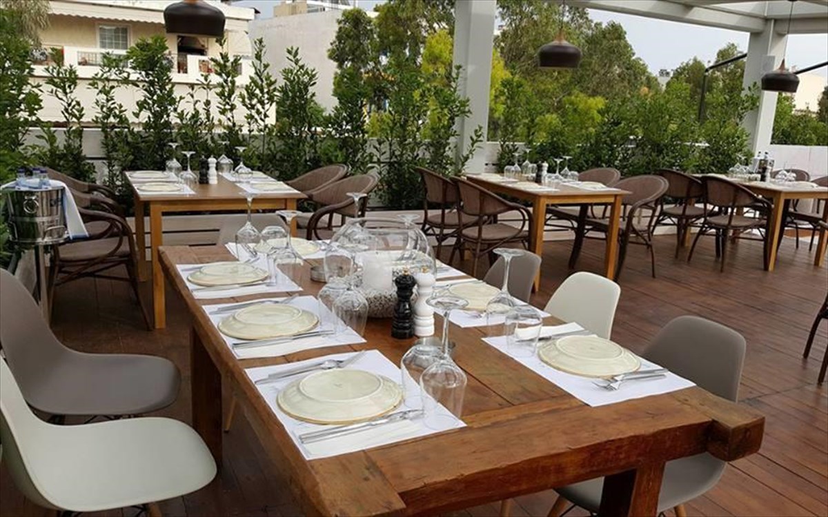 avenue-nderr-the-stars