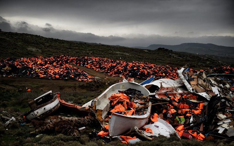 to-drama-ton-anthropinon-roon-kai-to-taksidi-sto-agnosto-apo-ti-thessaloniki-sto-festibal-athinon