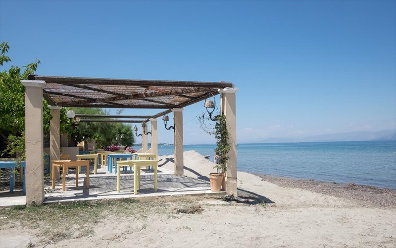 pame-ena-fotografiko-taksidi-stin-kerkura