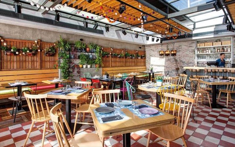 fagito-gia-ola-ta-gousta-me-pente-staseis-sto-xalandri