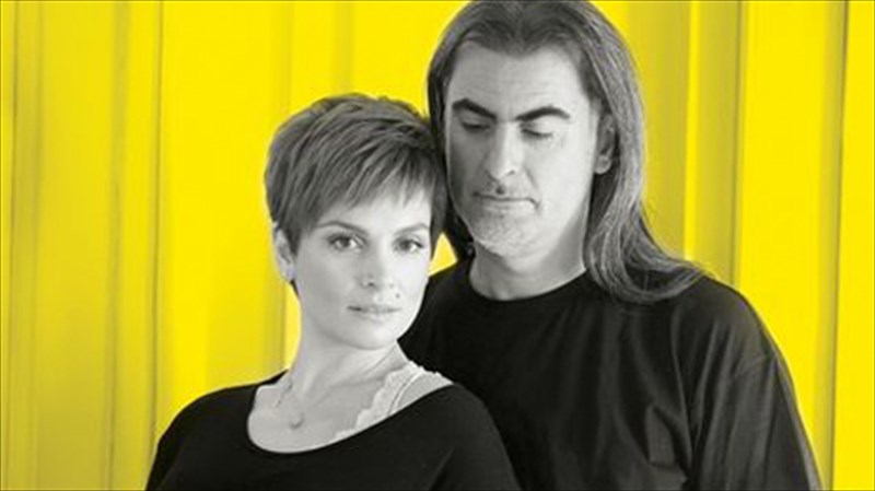 i-eleonora-zouganeli-kai-o-filippos-pliatsikas-ston-lukabitto-filippos-pliatsikas-ston-lukabitto