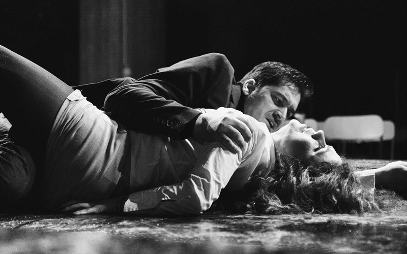 to-2o-reborn-in-athens-epistrefei-sto-thiseion--to-programma-to-programma