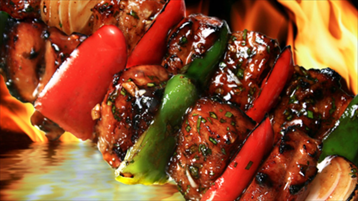 ta-proteia-kai-ta-diaforetika-gousta-stin-pagkosmia-katanalosi-kreatos