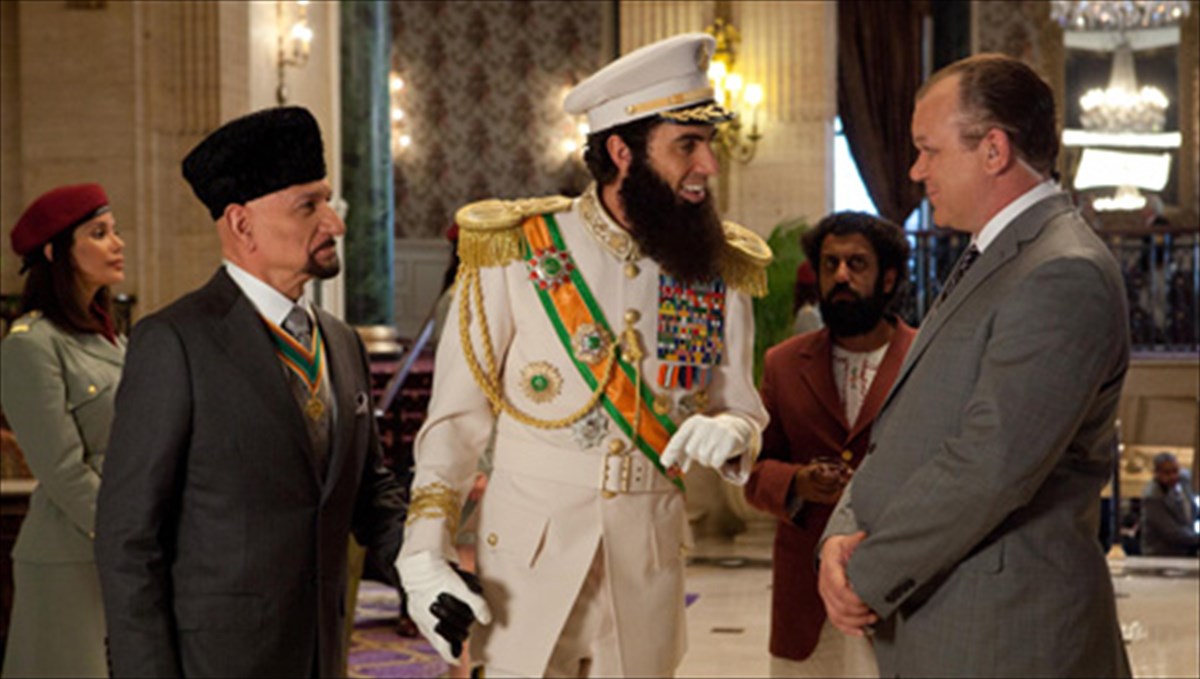 kritiki-tainias-o-diktatoras