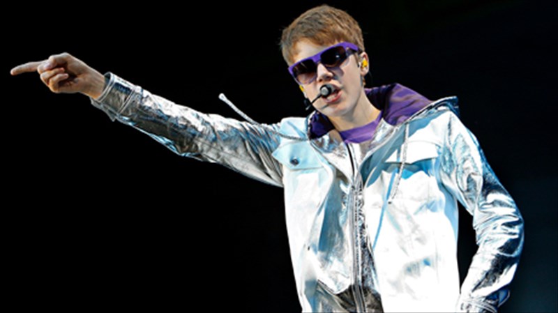 who-is-who-Justin-bieber