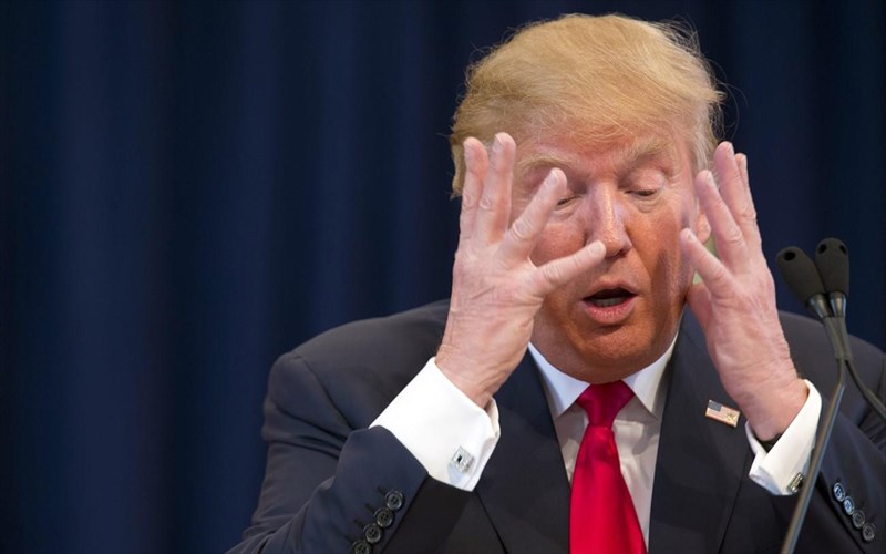 h-Jk-rowling-sto-pleuro-tou-stephen-king-meta-to-mplokarisma-apo-ton-trump