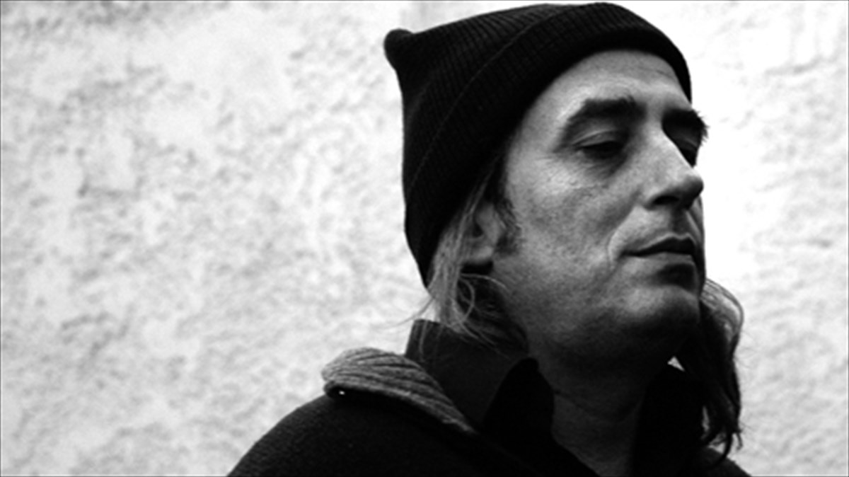 o-giannis-aggelakas-katebainei-peiraia