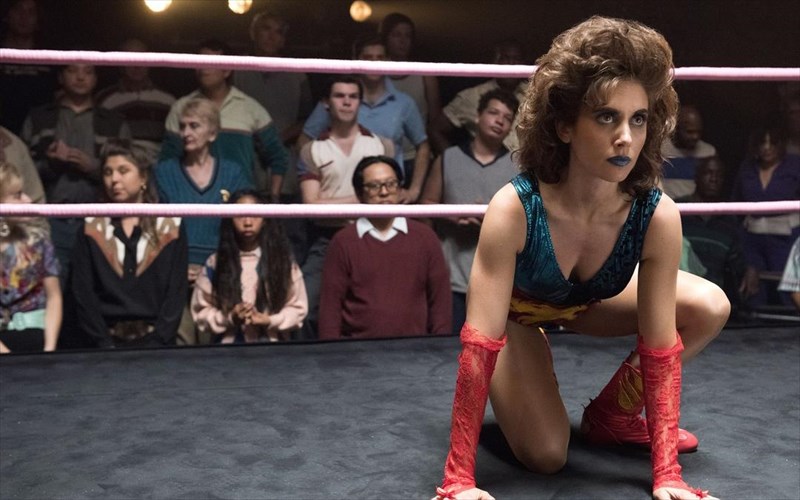 to-glow-einai-i-seira-tou-fetinou-kalokairiou-seira-tou-fetinou-kalokairiou