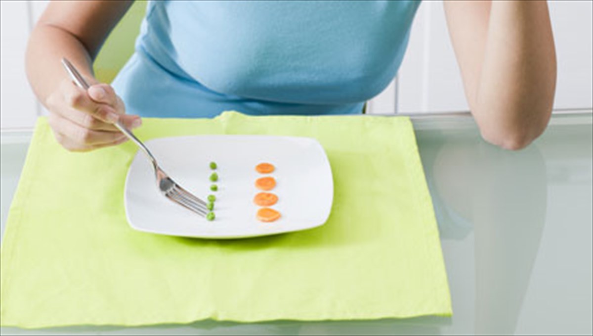 poia-lathi-anebazoun-ti-zugaria