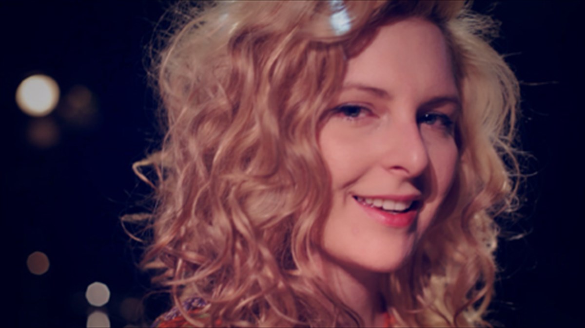 i-marietta-fafouti-prosferei-spitiki-xara-sti-rafina