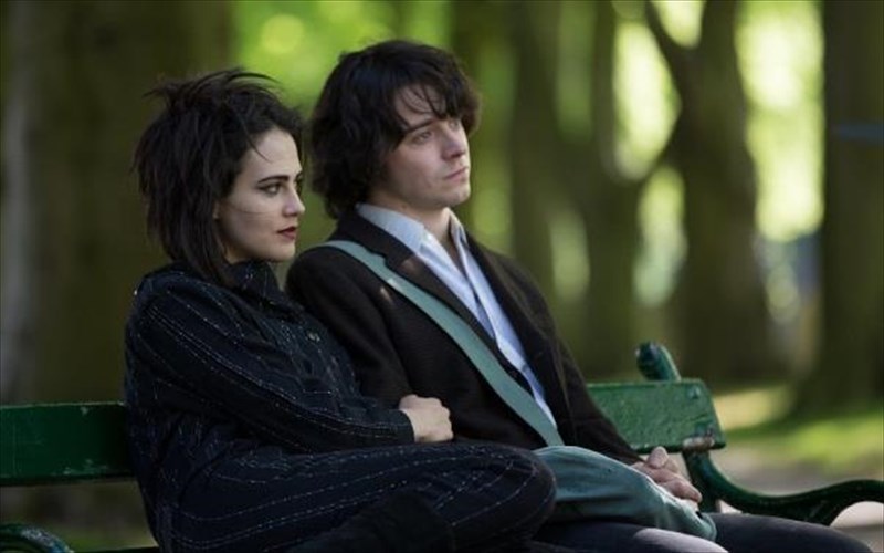 deite-to-proto-treiler-tou-england-is-mine-gia-ti-zoi-tou-morrissey