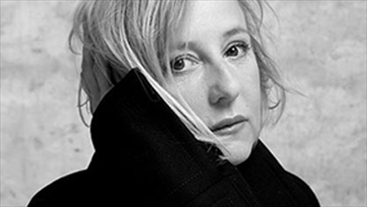 apebiose-i-mousa-tou-xaneke-souzane-lotar-mousa-tou-xaneke-souzane-lotar