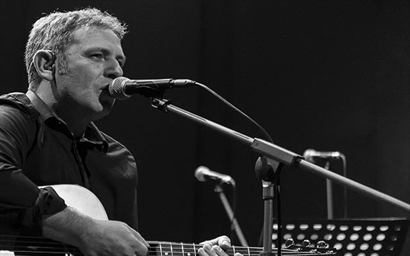 o-paulos-ksana-stin-taratsa-tou-gazarte