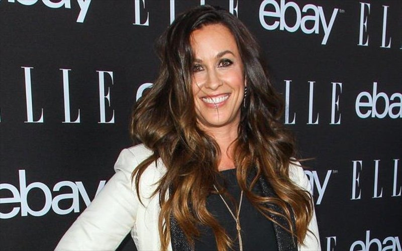 o-guardian-fantazetai-to-musical-tis-alanis-morissette