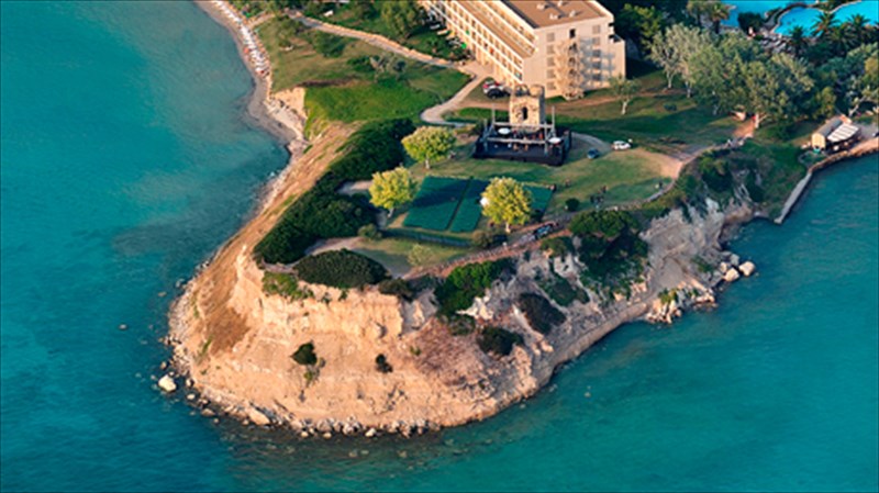 ellinikes-melodies-ston-lofo-tis-sanis