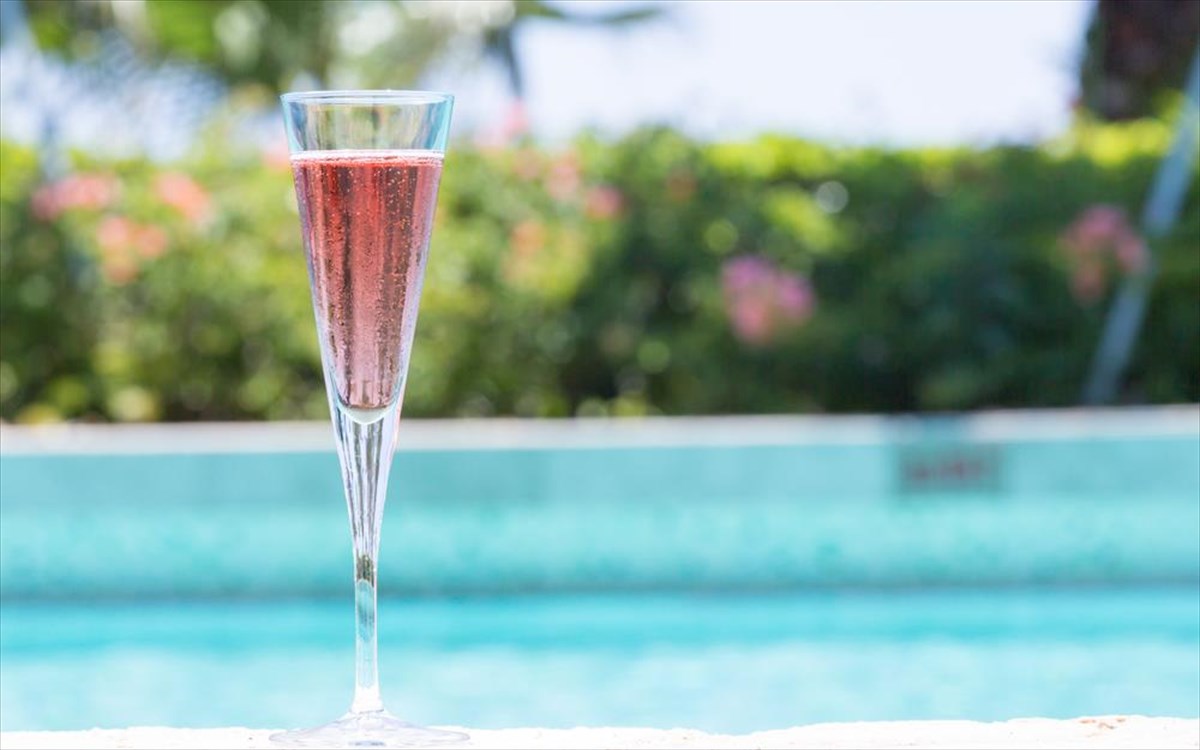 kir-royale-kir-kokteil