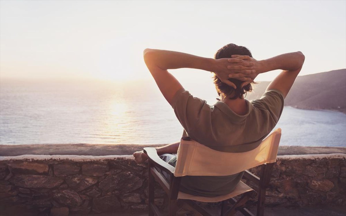 andras-thalassa-thea-mpalkoni