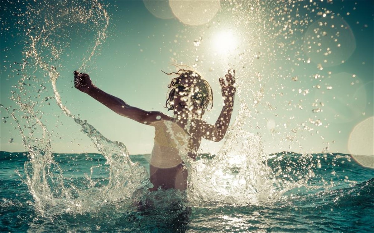 paidi-sti-thalassa-kalokairi