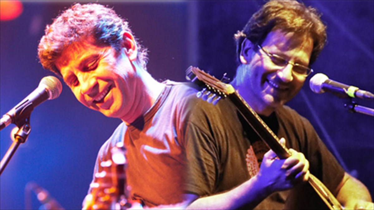 thanasis-papakonstantinou-sokratis-malamas-se-duo-idiaiteres-emfaniseis