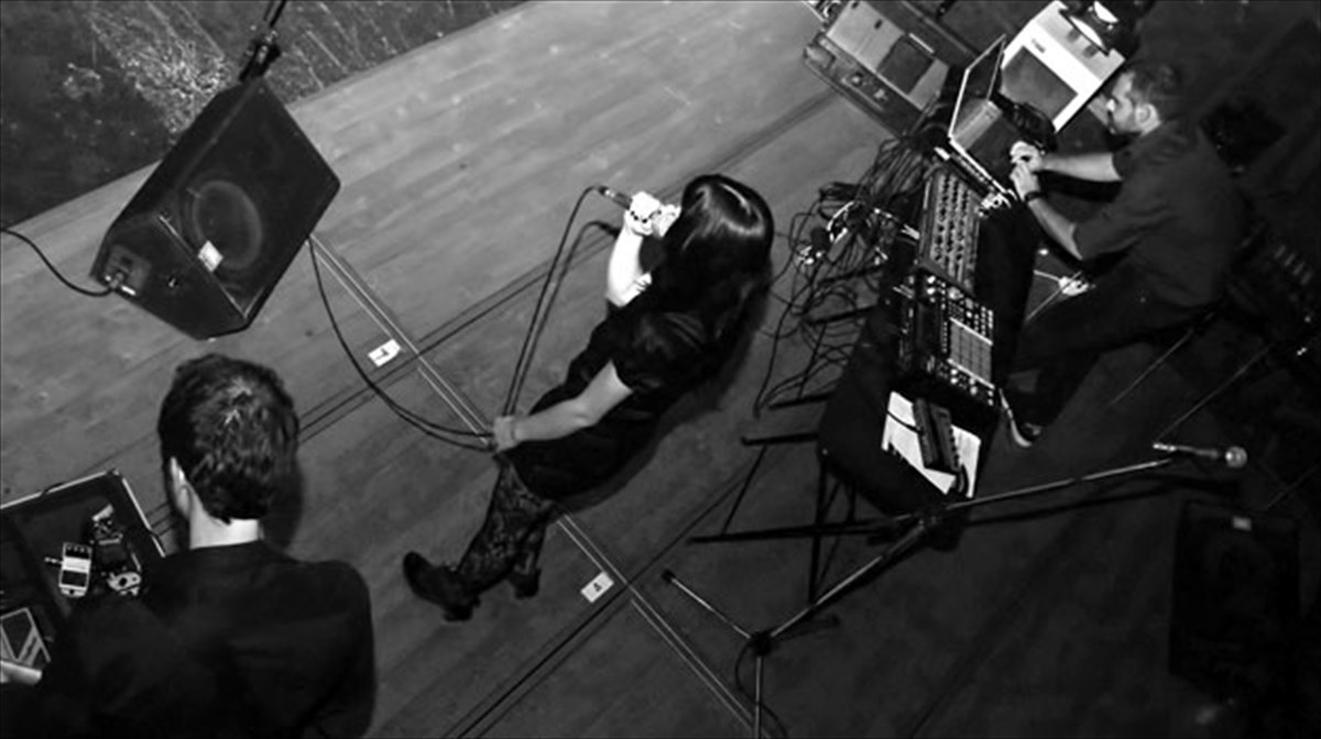 alli-mia-diprosopi-pempti-sto-bios