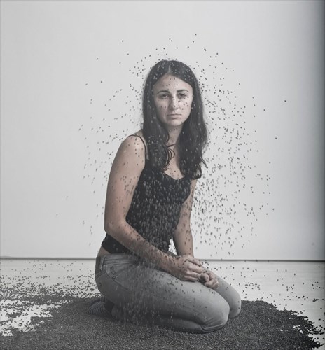 10-erotiseis-sti-marina-mascarell-pou-fernei-mia-feministiki-epanastasi-sto-festibal-xorou-tis-kalamatas