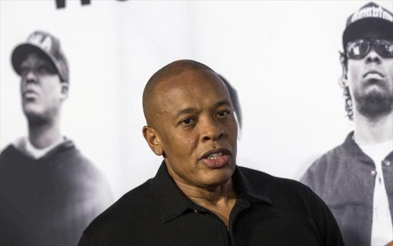 o-dr-dre-apanta-stis-katigories-peri-kakopoiisis-gunaikon