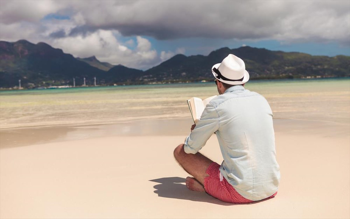 andras-biblio-paralia