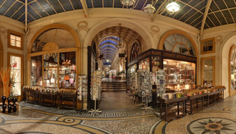 oi-krufes-stoes-tou-parisiou