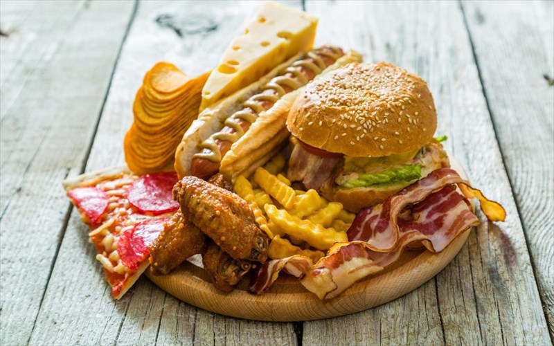 autes-einai-oi-epiptoseis-tis-uperfagias-ston-organismo-kai-to-soma