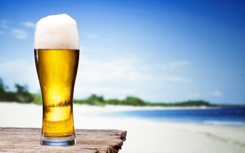 giortazoume-tin-pagkosmia-imera-mpiras-me-ellinikes-epiloges