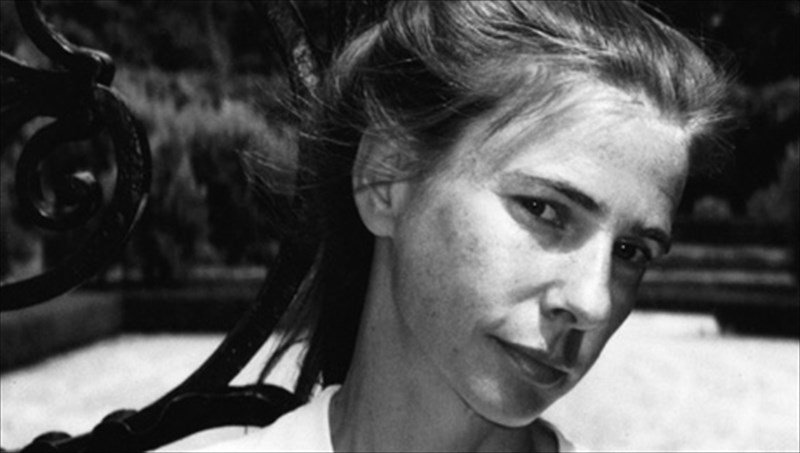 laionel-sraibero-thumos-me-sikonei-kathe-proi-apo-to-krebati