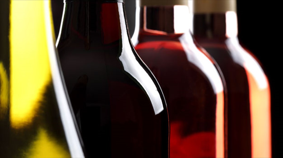 krasi-me-apotupoma-anthraka