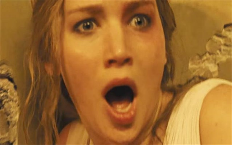 to-treiler-gia-to-mother-tou-aronofsky-kukloforise-kai-einai-pio-anatrixiastiko-ap-oso-perimename