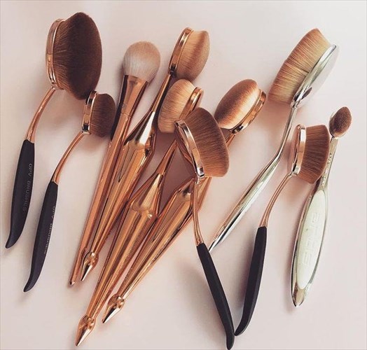 kserete-pos-na-katharisete-tis-bourtses-tou-makigiaz