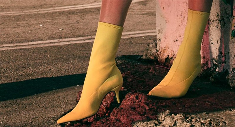 eseis-tha-foresete-mpotakia-pou-thumizoun-kaltses