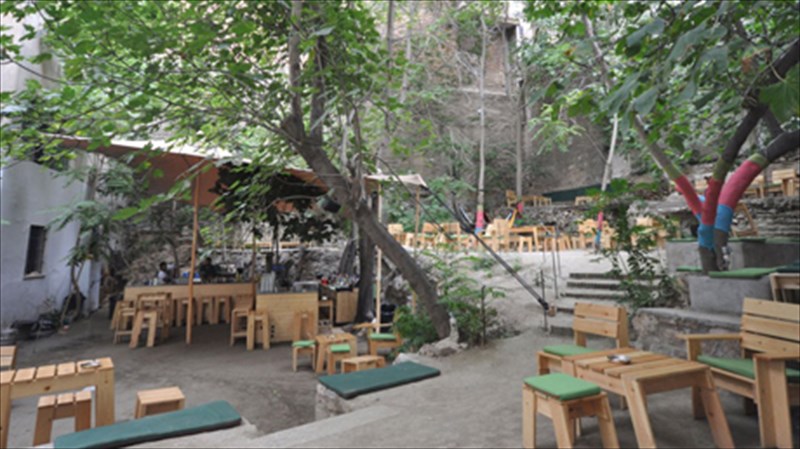 bradini-eksodos-se-ksexoristes-aules-kai-taratses-tis-polis