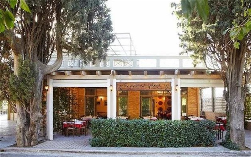 sta-mpakaliarakia-tis-anoiksis-i-elliniki-kouzina-anthizei-elliniki-kouzina-anthizei