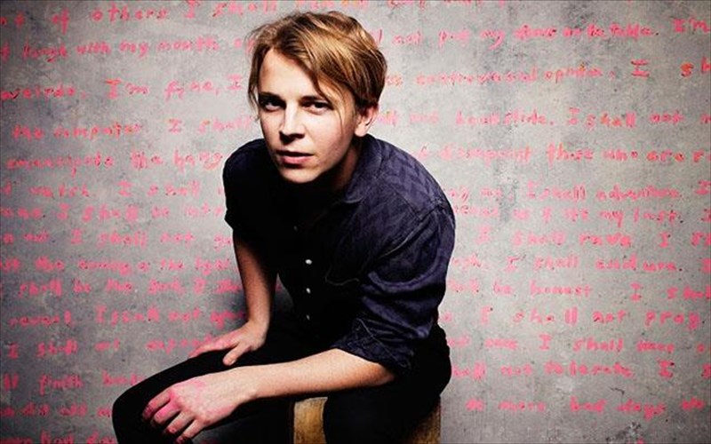 akuronetai-i-sunaulia-tou-tom-odell-stin-texnopoli-sunaulia-tou-tom-odell-stin-texnopoli